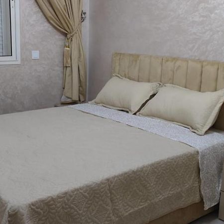 Ferienwohnung Hay Salam Reserve Aux Familles Agadir Exterior foto