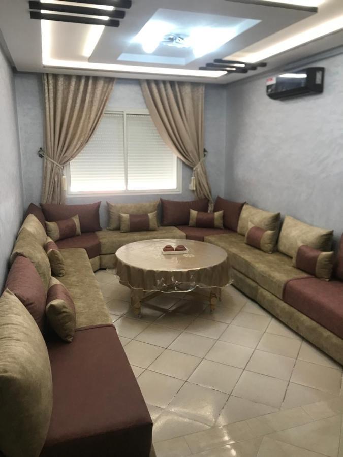 Ferienwohnung Hay Salam Reserve Aux Familles Agadir Exterior foto